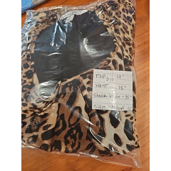 Speechless Juniors dress Medium Leopard/Lace - Picture 8 of 8